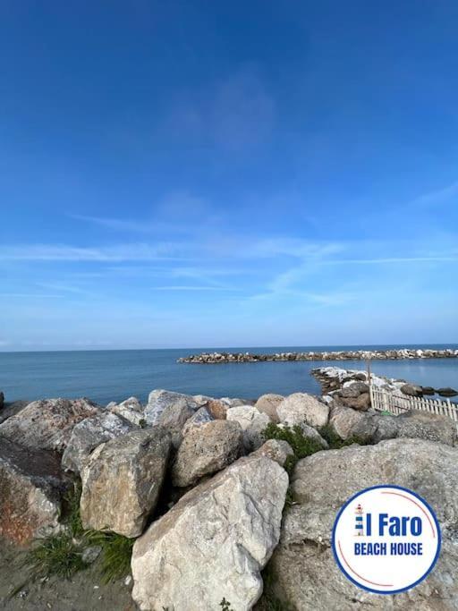 Il Faro Beach House มารินาดิปิซา ภายนอก รูปภาพ
